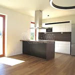 Rent 4 bedroom house in Lhota u Dolních Břežan