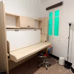 Rent a room of 60 m² in Madrid