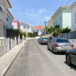 Rent 1 bedroom apartment of 60 m² in lisbon