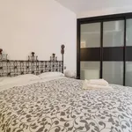 Rent 1 bedroom apartment of 55 m² in madrid