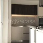 Rent 3 bedroom apartment of 90 m² in Milano