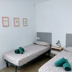 Alquilo 3 dormitorio apartamento de 65 m² en Málaga