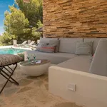 Rent 3 bedroom house in Cala Tarida