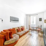 Appartement de 753 m² avec 2 chambre(s) en location à Paris