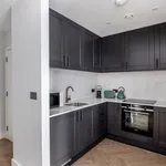 Rent 1 bedroom apartment of 36 m² in London