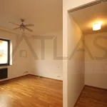 Rent 5 bedroom house in Prague