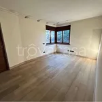 Rent 7 bedroom house of 427 m² in Taino