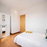 Rent a room of 391 m² in Madrid