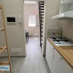 Affitto 3 camera appartamento di 36 m² in Palermo