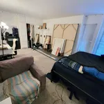 Rent 2 bedroom apartment in West Hollywood