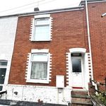 Rent 6 bedroom house in Wales