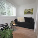 Flat to rent in Woking, Surrey GU22