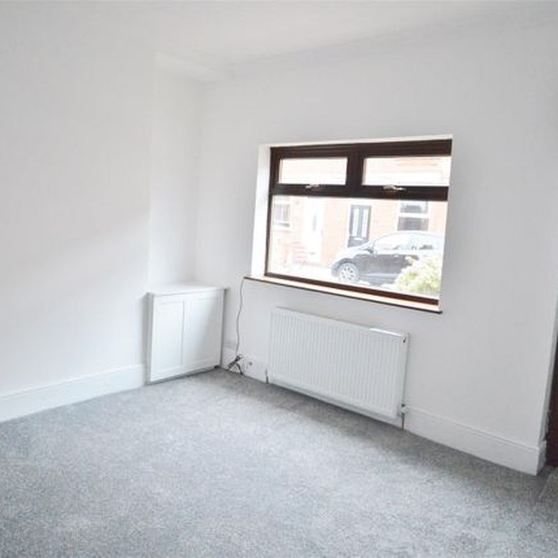 End terrace house to rent in Hugh Street, Castleford WF10