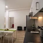 Rent a room of 75 m² in milan