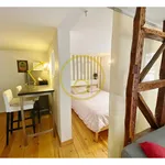 Rent 1 bedroom apartment of 30 m² in Lisbon