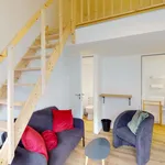 Rent a room of 315 m² in Nantes