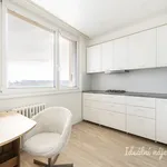 Rent 1 bedroom apartment of 31 m² in Prague