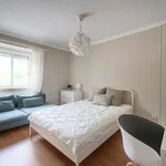 Rent 4 bedroom apartment in Lisbon