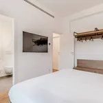 Rent 6 bedroom apartment of 110 m² in Roma