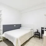 Rent 4 bedroom apartment in Granada