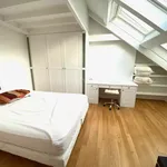 Rent 3 bedroom apartment of 71 m² in Paris 