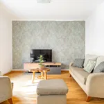 Rent 2 bedroom apartment of 70 m² in Barcelona