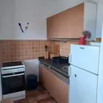 Najam 2 spavaće sobe stan od 65 m² u Murter