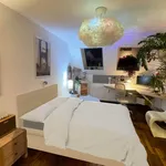 Rent 2 bedroom apartment of 83 m² in Berlin