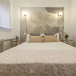 Rent 3 bedroom apartment of 57 m² in Madrid