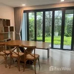 Rent 4 bedroom house of 421 m² in Bangkok