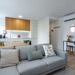 Rent 2 bedroom apartment of 65 m² in Porto