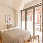 Rent a room of 144 m² in berlin