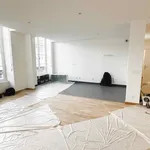 Appartement de 143 m² avec 5 chambre(s) en location à Paris 