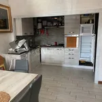 Rent 4 bedroom house of 110 m² in Labico