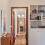 Rent 4 bedroom apartment in Porto