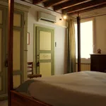 Rent 4 bedroom apartment of 80 m² in Venice