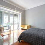 Rent a room in lisbon