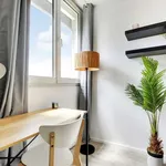 Rent a room in paris