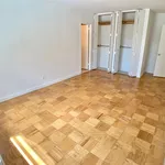 Rent 2 bedroom apartment in Manhattan