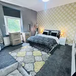 Rent 2 bedroom house in Burnley