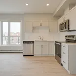 Appartement de 1011 m² avec 2 chambre(s) en location à Edmonton