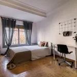 Alquilar 5 dormitorio apartamento en Madrid