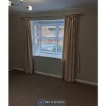 Flat to rent in Josephs Road, Guildford GU1