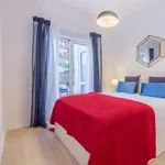 Rent 3 bedroom apartment of 55 m² in Lisbon