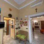 Rent 4 bedroom apartment of 120 m² in Barletta