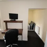 Rent 1 bedroom flat in Preston