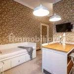 Rent 2 bedroom apartment of 50 m² in Como