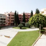 Rent 3 bedroom apartment in Lisbon