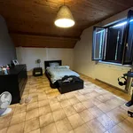 Maison de 261 m² avec 5 chambre(s) en location à Hoogstraten