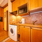 Rent 1 bedroom apartment of 50 m² in Paris